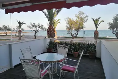 Image de Apartamento en Primera Linea de Playa