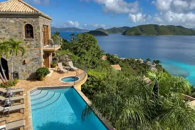 Image de Cinnamon Breeze - Ultra-luxury villa in Peter Bay Estate