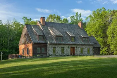 Image de 80-Acre Estate with Private Heated Pool and Stunning Fall Foliage, Hudson Valley