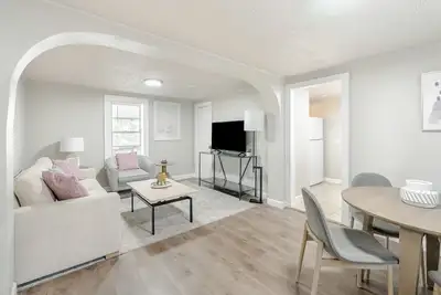 Image de Modern and Cozy Tampa Home, Minutes from Busch Gardens and Centralized Location