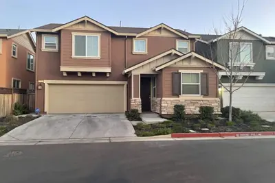 Image de Home away from home