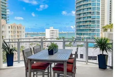 Image de Luxury Waterfront Apartment in Miami