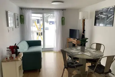 Image de Appartement lumineux dans le paisible village de Val-Morin