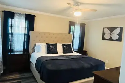 Cozy Stay In Atlanta