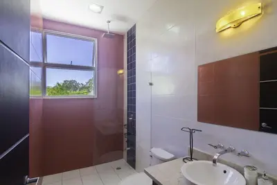 Image de Beautiful Villa w/private pool - 8 min from the beach!