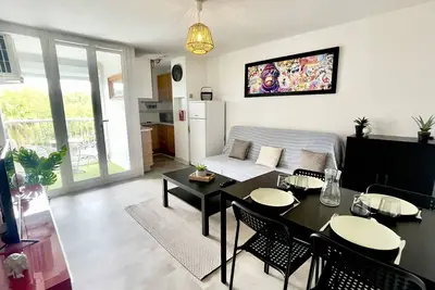 Image de À proximité des plages et du port, appartement Cap d’Agde La Falaise