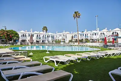 Playmar Townhouse with Fast Wi-Fi