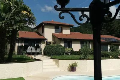 Villa Avec Jardin Et Piscine