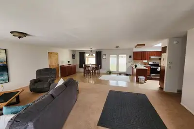 Image de Entire House Near Yellowstone