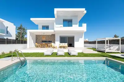 Image de Martini Villas- Marilen Villa