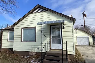 Image de Mid-century Bungalow - Walking distance to The Good Food Store and minutes from Downtown!