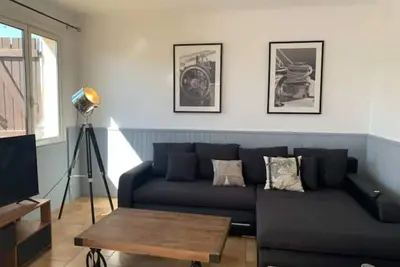Image de Superb villa level with separate garden
