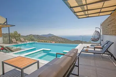 Image de Sophisticated 4 Bedroom in Kordere, Kalkan with Secluded Pool