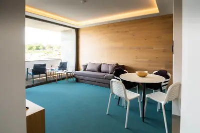 Image de Lakeside Apartment 4