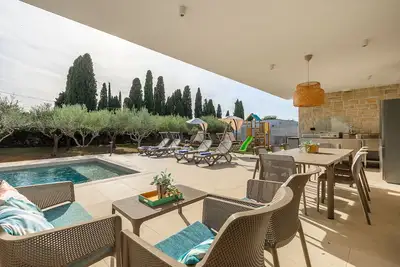 Image de Villa San Zusto, 1600 m2 plot area, heated pool with hydromassage zone