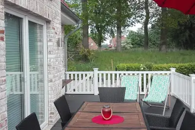 Image de Large luxury vacation home on the Tannenhausen bathing lake with private beach
