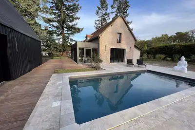 Image de Domaine Privé Exclusif, Luxe Absolu, Piscine, Loire Valley Dream