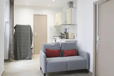 Nid traversant & neuf proche Parc de la Villette