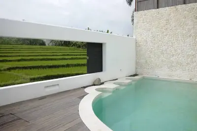 Image de Designer Home with Rice Field View in Canggu