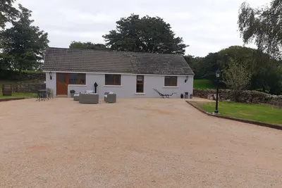 Image de Traditional Irish cottage with views of Slieve Patrick