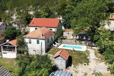 Image de Apartment Rural Podastrana