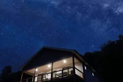 Image de New! Mountain Views & Hammock Chairs at Stargazer!