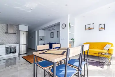 Image de Virginia Levante beach apartments