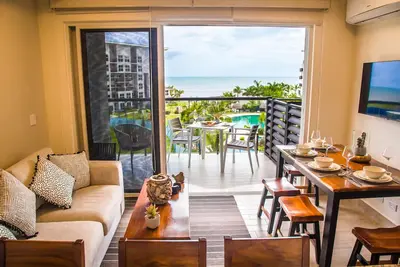 Stunning Beach ⭐ Fabulous Pool ⭐ Incredible View ⭐ Elegant Space w Chefs Kitchen