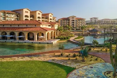 Image de Grand Deluxe Room at Dunes Pacific Resort Private Beach- Discounted Golf Pass