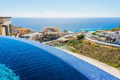 Image de Casa Piedra Spacious Estate in heart of Pedregal