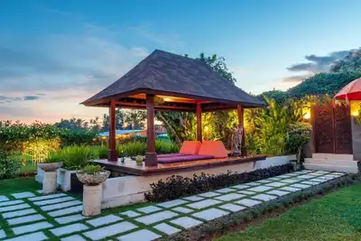 Image de Airy 7br Villa with Amazing Hot Tub & Pool, Bali Villa 2234