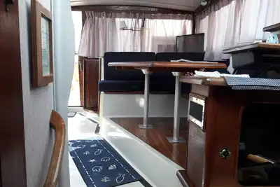 Image de Yacht Rental 32ft Bayliner