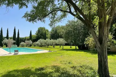 Image de Mas authentique entre les Alpilles et la Camargue - Domaine des Princes