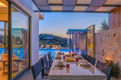Image de Villa  for 6, Totally Private Outdoor Pool, unheated Indoor  Pool