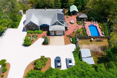 Image de Cape Cod Oasis **Pool**Outdoor Kitchen**Bar** (2301)