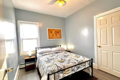 Image de Cozy 4 Bed 2 Bath Apartment
