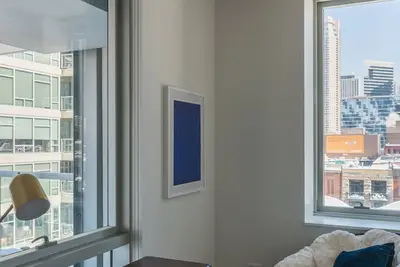 Image de Luxury Apartment With Private Office & Terrace