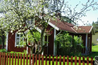 Image de Cottage by the lake and 15 minutes from the Isaberg ski area