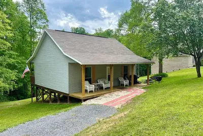 Image de Summersville Lake Cottage