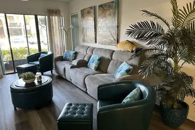 Image de Quiet Retreat | Age 55+ | 2 Bd 2 Ba Condo