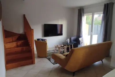 Villa en copropriété privé avec piscine garage et 3 chambres