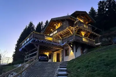 Image de Chalet Aconit, terrasse panoramique, jacuzzi et sauna