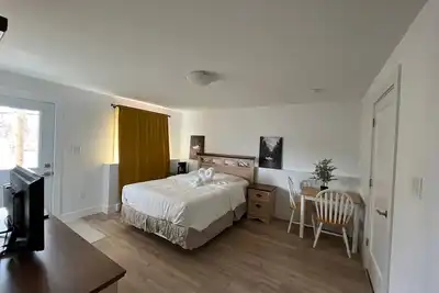 Image de Private stay at Halifax (Private entrance)