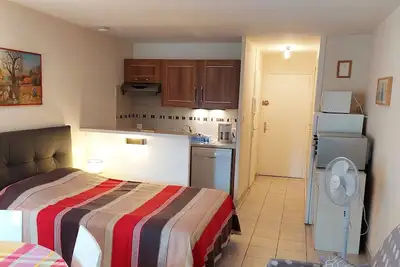 Studio spacieux avec internet, classé 3 étoiles, dans résidence sécurisée