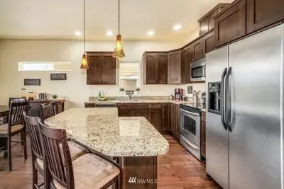 Image de D25-2 Deck Unit Riverview w/Atch garage Sunserra nearby heated pool and hot tub