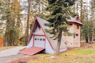 Image de Clean and Peaceful Cabin with Wifi Near Lakes