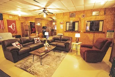 Image de Large Fishing Cabin on Lake Texoma pet friendly