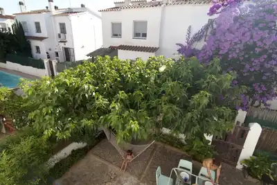Image de Belle maison avec barbecue et piscine communautaire