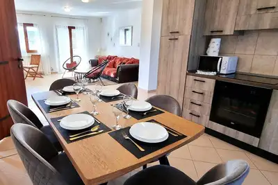 Image de Appartement de trois chambres avec la terrasse Sabunike, Zadar (A-20179-b)