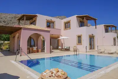 Image de Stunning Luxury 4 bedroom Villa in Lindos with large private pool!